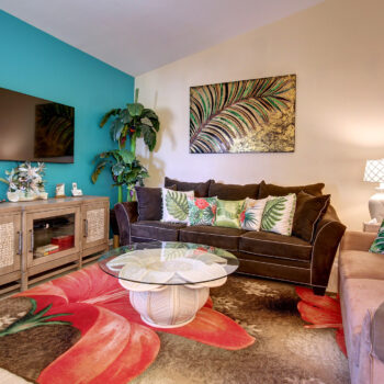 Beautiful Living Space - The Royal Tropical - Clearwater Beach Florida